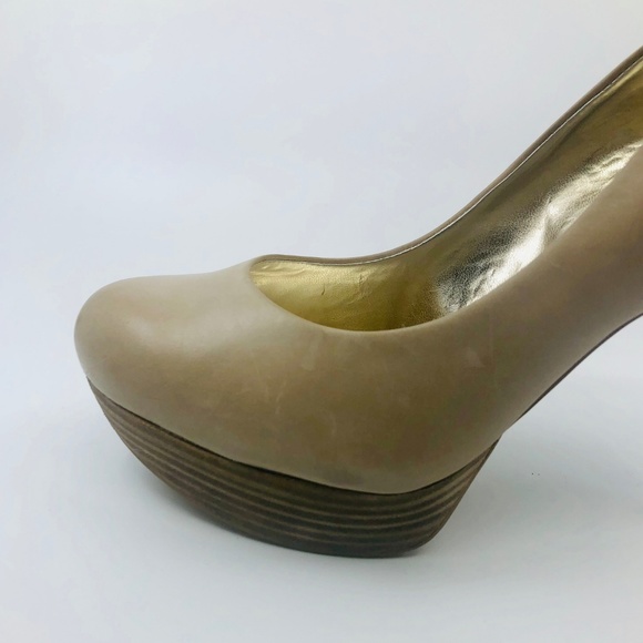 Guess Adriena 2 Natural Leather Platform Pumps - Picture 3 of 8